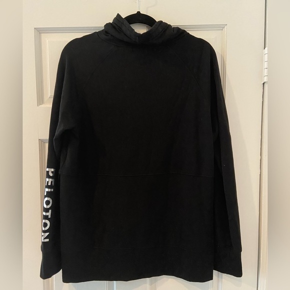 Peloton Black Cozy Hoodie Pocket Pullover Sweatshirt with Silver Logo Size Small - Picture 5 of 10